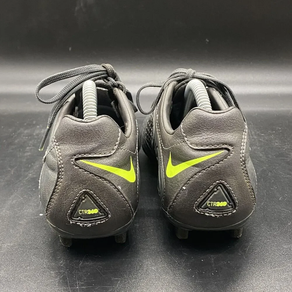 Nike CTR 360 2011 Rare 429538-070 Youth Size 2.5Y Soccer Cleats Shoes GUC